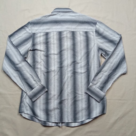 Irreverent Mens Casual Button Down Shirt Size L Gray Striped Cotton Barrel Cuff - Picture 2 of 8